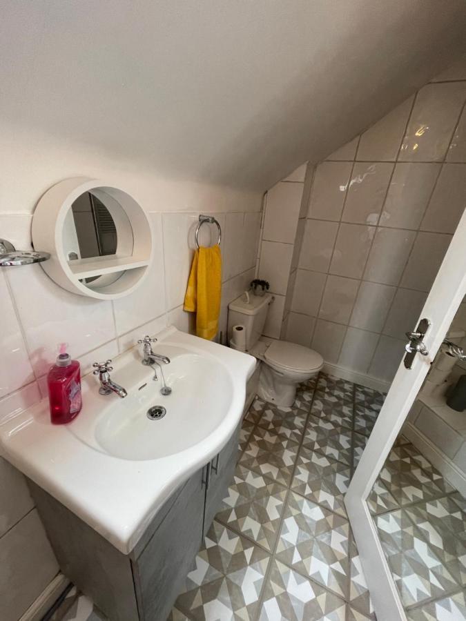 1 Bed Flat At Drum Street Эдинбург Экстерьер фото